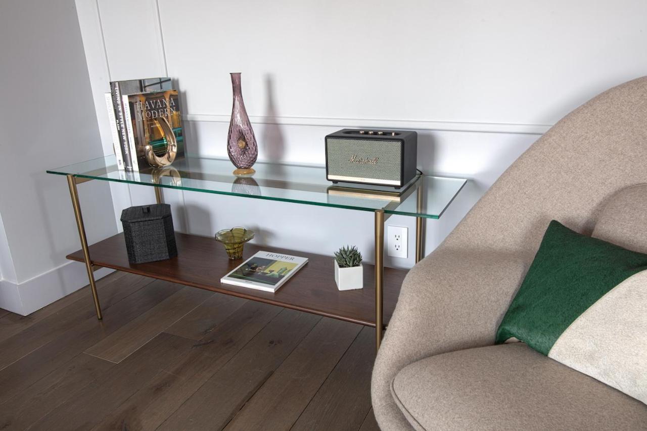 Hudson Loft med 2 soveværelser, 1 kingsize-seng og 2 dobbeltsenge